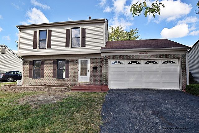 1st image of 184 E Altgeld Ave