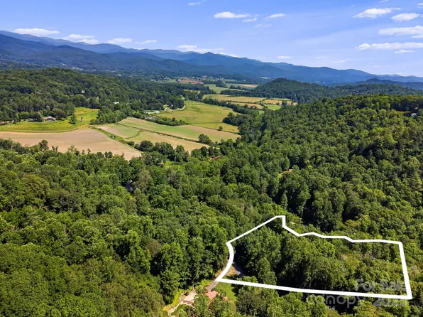 14 Long Branch Rd #14, Pisgah Forest, NC 28768