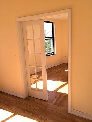 Rented by Bohemia Realty Group | media 10