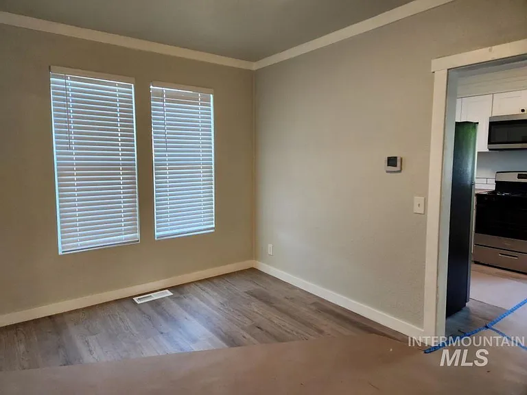 522 N 9th St — Photo 12