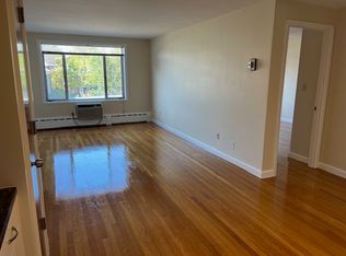 (Undisclosed Address), Arlington, MA 02476