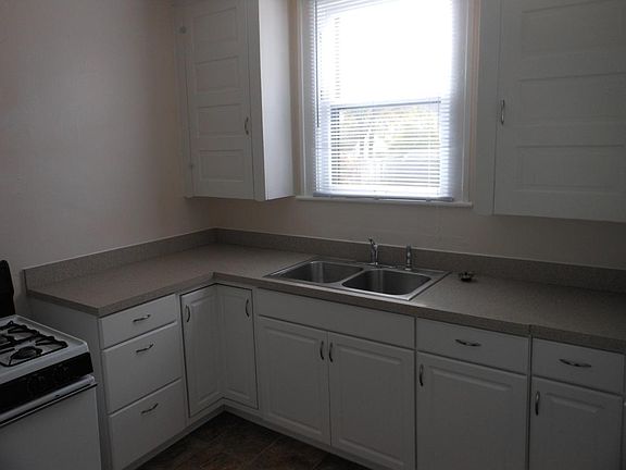 2nd image of 95 W North Broadway St