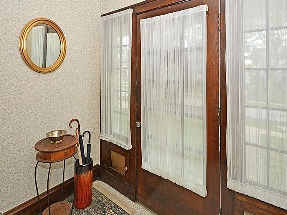 2nd image of 1493 Cohassett Ave