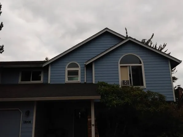 15905 NE 7th St, Vancouver, WA 98684