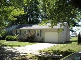 631 W Main St, Deshler, OH 43516
