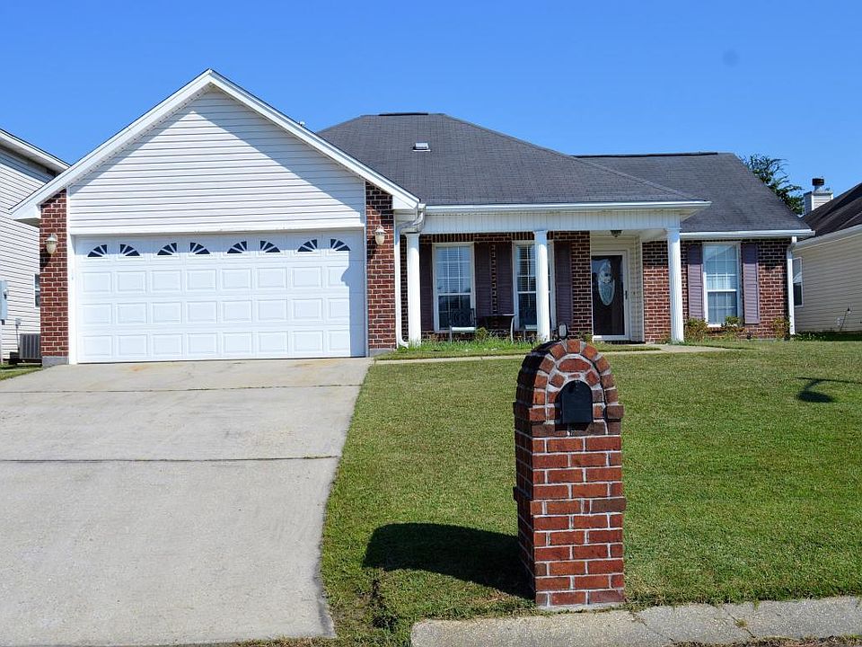 1st image of 18030 Lake Vista Dr
