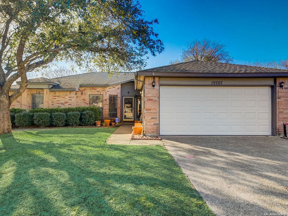 1st image of 19707 Encino Way