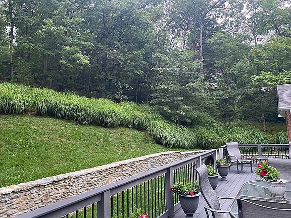 5th image of 8810 Mountain Brook Dr