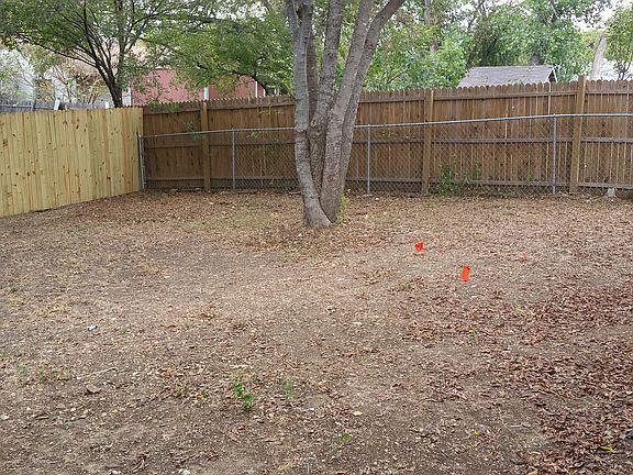 3rd image of 1813 Armstead Ave