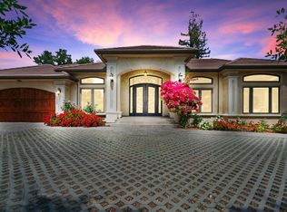 12805 Pierce Rd, Saratoga, CA 95070