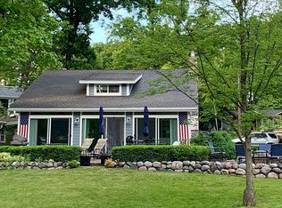 117 Cedar Point Dr, Williams Bay, WI 53191