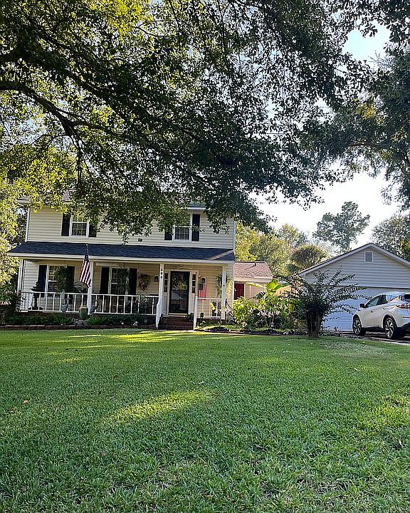 1st image of 300 Ashton Woods Dr