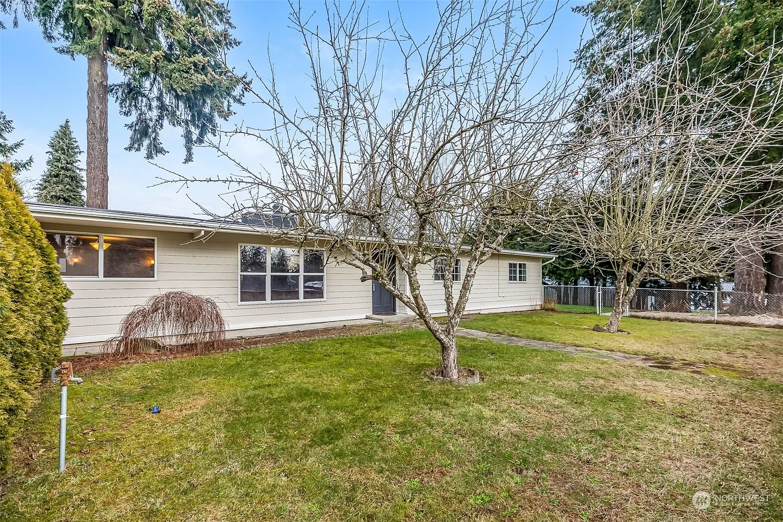 5106 S 316th Street photo 1