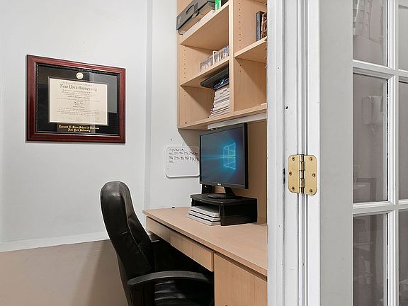 4th image of 310 E 23rd St APT 6B