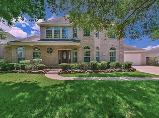 110 Spring Lake Dr, Montgomery, TX 77356