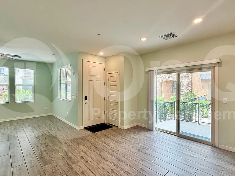 2760 S Catherine Dr #102 — Photo 7