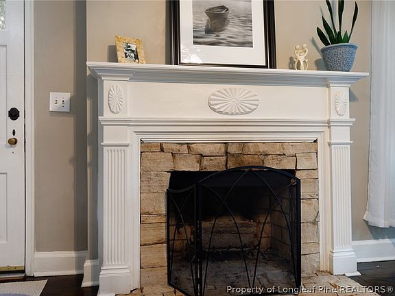 5th image of 606 Westmont Dr