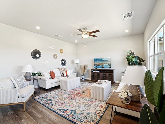 7th image of this home