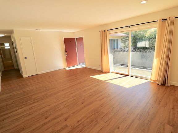 2nd image of 466 Studio Cir APT 5