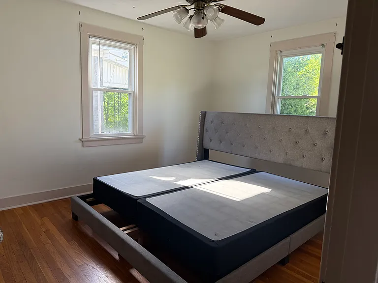 688 Orchard Ave — Photo 3