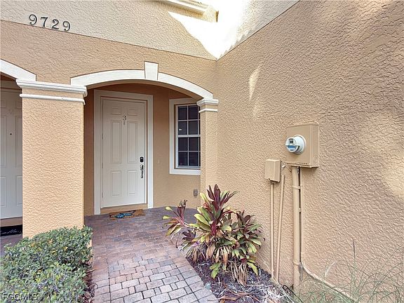 3rd image of 9729 Heatherstone River Ct Unit 3