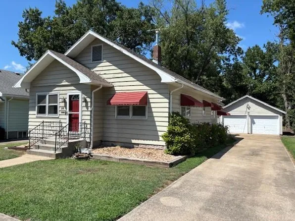 208 W Jefferson St, Pittsburg, KS 66762