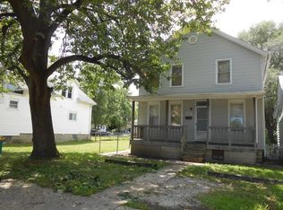 1017 N Hickory St, Joliet, IL 60435