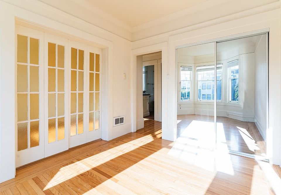 1st image of 201 Dolores St #16