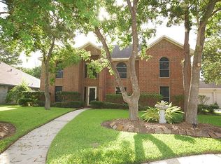 2515 N Rachel Ct, Pearland, TX 77581
