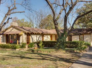 1512 Sylvan Ave, Dallas, TX 75208