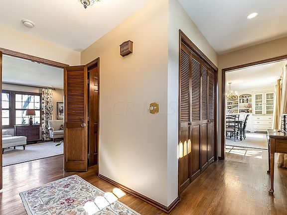 4th image of 3740 Kennybrook Ln