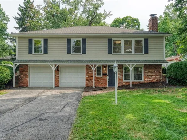 6407 W 83rd St, Overland Park, KS 66204