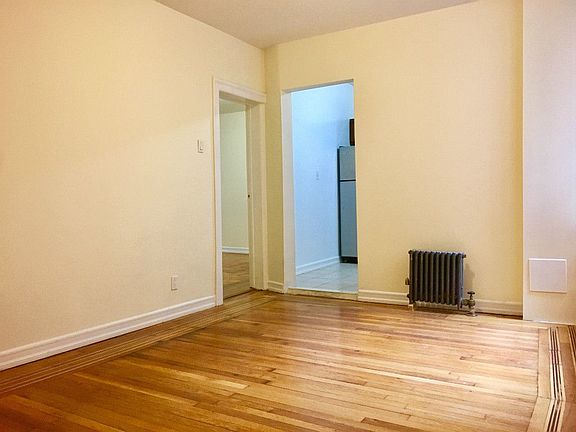 2nd image of 631 W 207th St APT 39