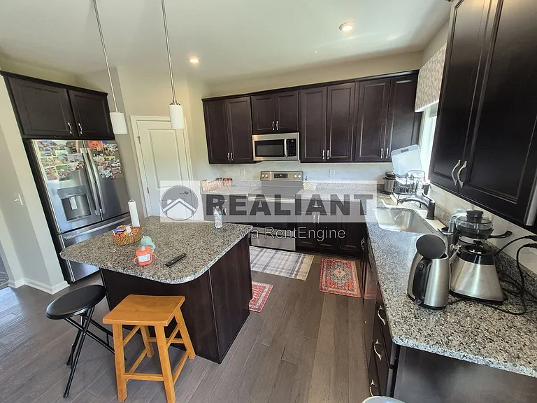 10513 Greenbrook Dr — Photo 4