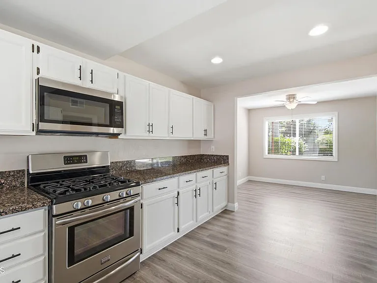1286 Fuller Ave — Photo 11