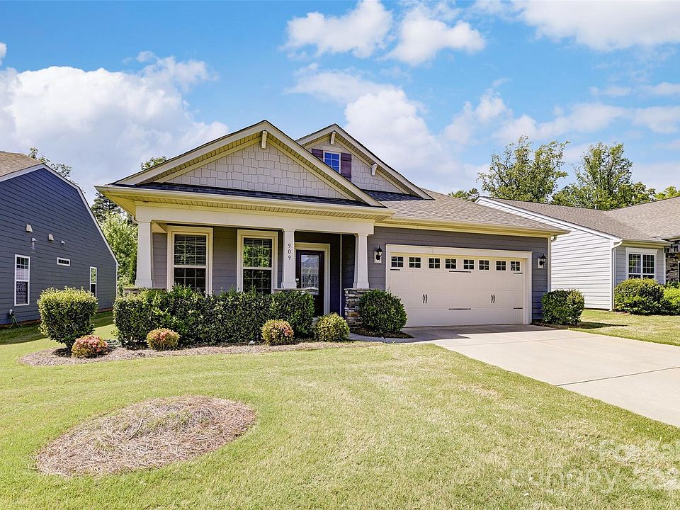 1st image of 909 Mayapple Way