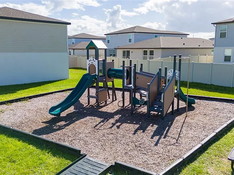 3085 Bella Vista Dr — Photo 26