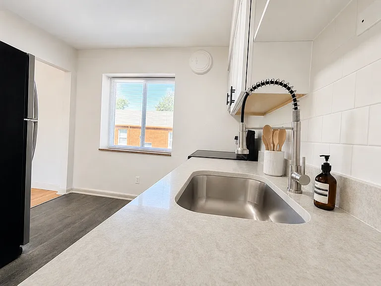 5952 Nagel Ave #2N — Photo 3