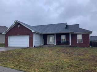 2016 Chris Dr, Lawrenceburg, KY 40342