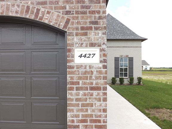 3rd image of 4427 Lake Crest Dr #D
