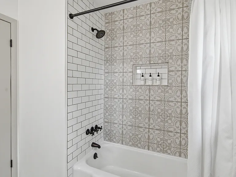 130 Geyser Rd — Photo 16