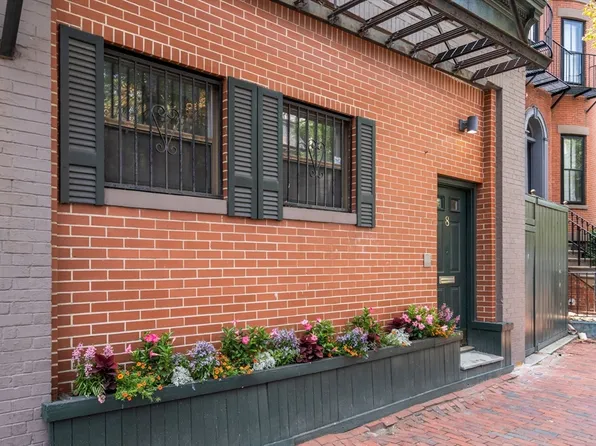 8 Dartmouth St #5, Boston, MA 02116