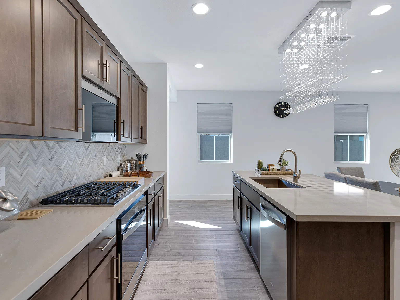 4 bed, 1800 sqft, $2,800 — Photo 3