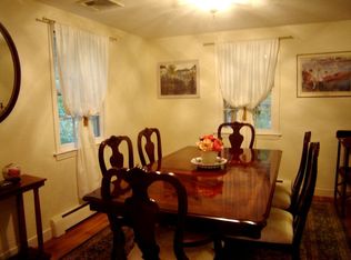 90 Drabbington Way, Weston, MA 02493