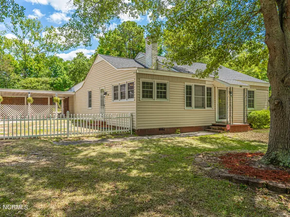 920 Richmond Road, Rockingham, NC 28379