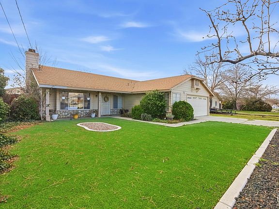 2nd image of 21461 Silver Dr