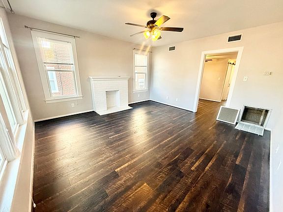 2nd image of 524 S Fannin Ave APT 1