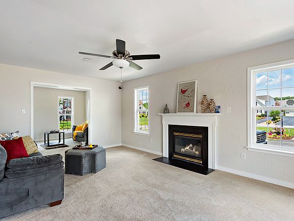 3rd image of 7216 Oakmere Ct