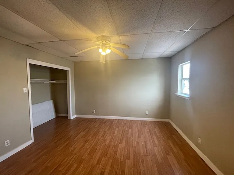 101 S Commonsway Dr #D — Photo 11