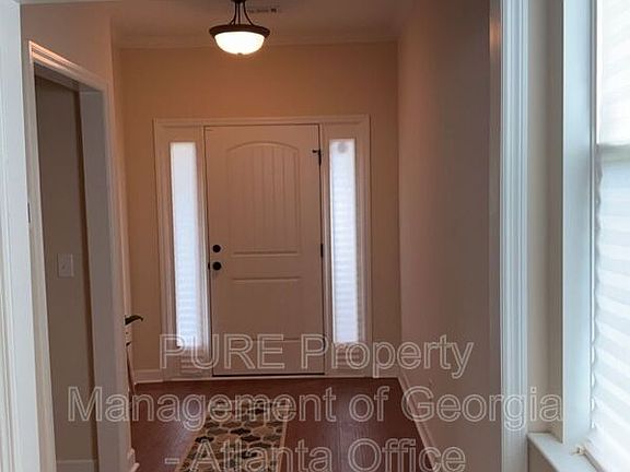 2nd image of 1650 Tralee Ct